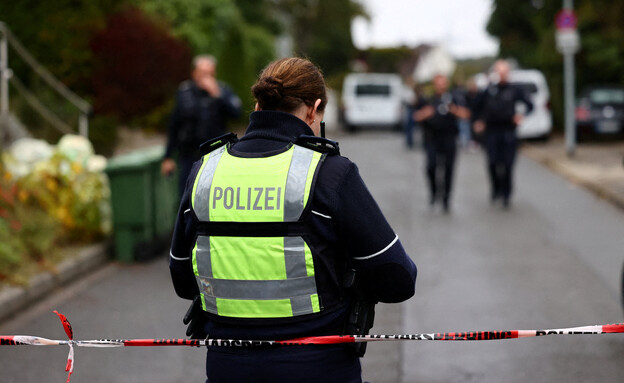 איריס סטלצר, ראש עיריית הרדקה, נדקרה