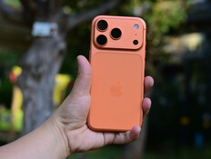 אייפון 17 פרו