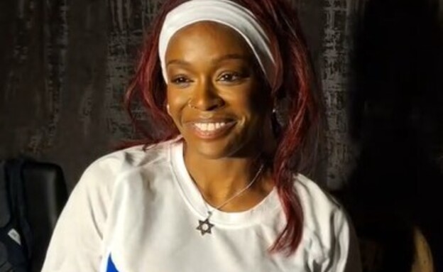 אזיליה בנקס בריאיון ל-mako (צילום: mako)