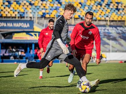 (האתר הרשמי של הפועל ב