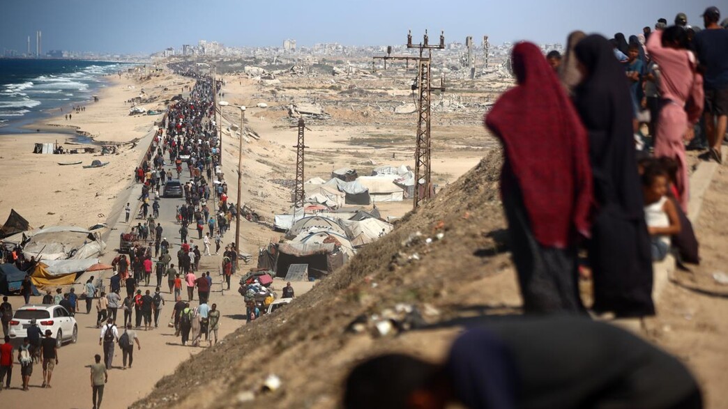 עזתים נעים לכיוון צפון הרצועה לאחר תחילת הפסקת האש