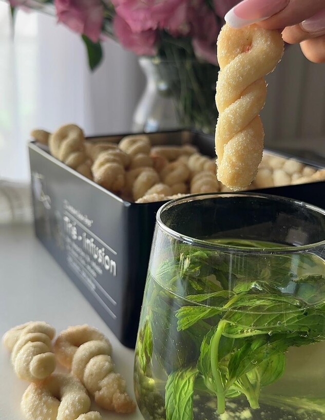 עוגיות חמאה בורג. הצעת הגשה