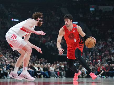 “מה?! פורטלנד?!“ (Photo by Soobum Im/Getty Images) “מה?! פורטלנד?!“ (Photo by Soobum Im/Getty Images)