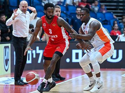 ירושלים פתחה עונה (צילום: ברני ארדוב)