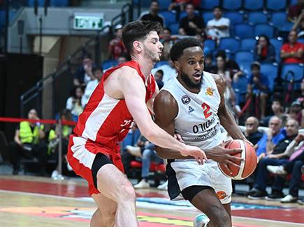 נס ציונה נתנה פייט (צילום: ברני ארדוב)