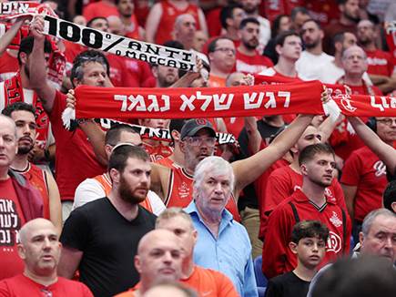 האוהדים. יכולים להיות מרוצים (אלן שיבר)