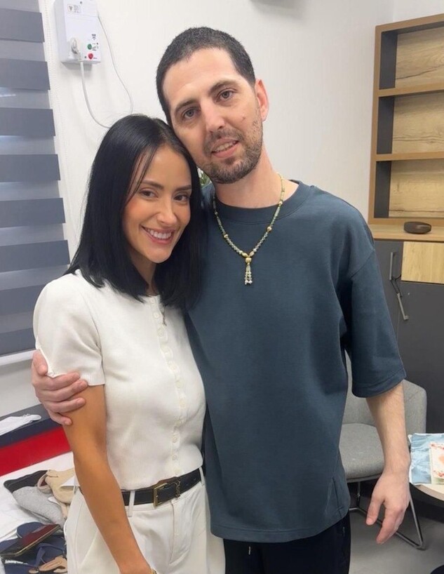 אלקנה בוחבוט במפגש עם אשתו רבקה אלקנה בוחבוט במפגש עם אשתו רבקה