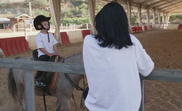 רבקה בוחבוט ובנה ראם