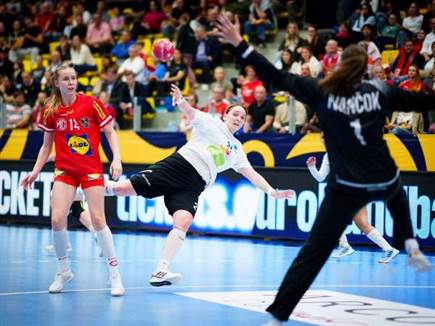 פתחה עם הפסד (צילום: אווה מנהארט, ההתאחדות האוסטרית) (צילום: ספורט 5)