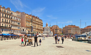 מרסיי צרפת אנשים (צילום: Olgysha, shutterstock)