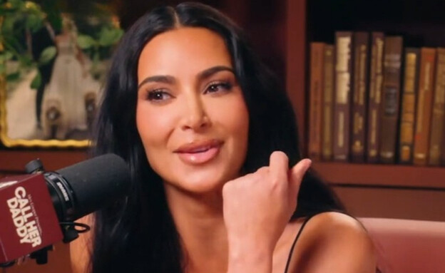 קים קרדשיאן (צילום: צילום מסך מתוך הפודקאסט Call Her Daddy )