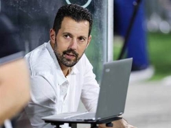 ההתלבטויות של פרץ (מאור אלקסלסי) (צילום: ספורט 5)