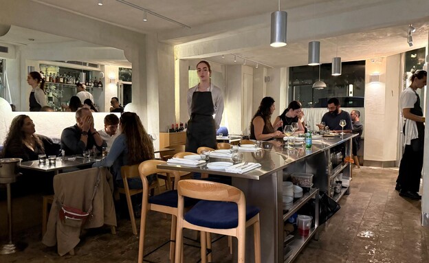 בר מרכזי מנירוסטה וממול פס קר ובר. צ'וטה החדשה בר מרכזי מנירוסטה וממול פס קר ובר. צ'וטה החדשה