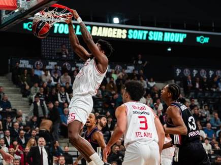 דן אוטורו. עשה את ההבדל (צילום: הפועל IBA תל אביב)