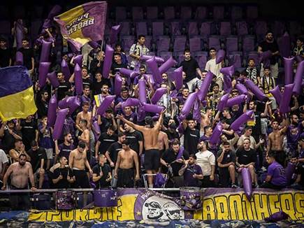 אבל הקהל דחף (עודד קרני)