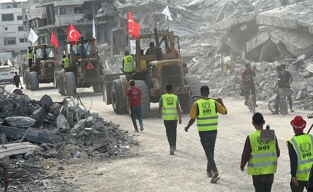 ארגון הטרור הטורקי ‏IHH פועל בעזה