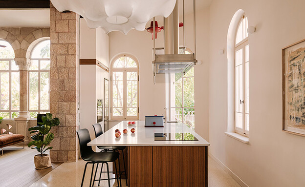 בית בבקעה חלל ציבורי סטודיו Madeux  בית בבקעה חלל ציבורי סטודיו Madeux