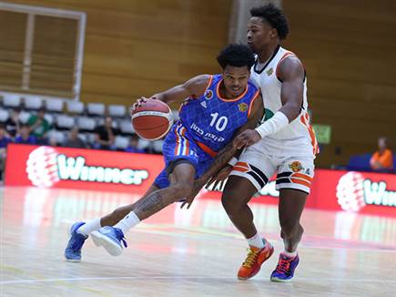 (שקד אבן, באדיבות מכבי עירוני ר