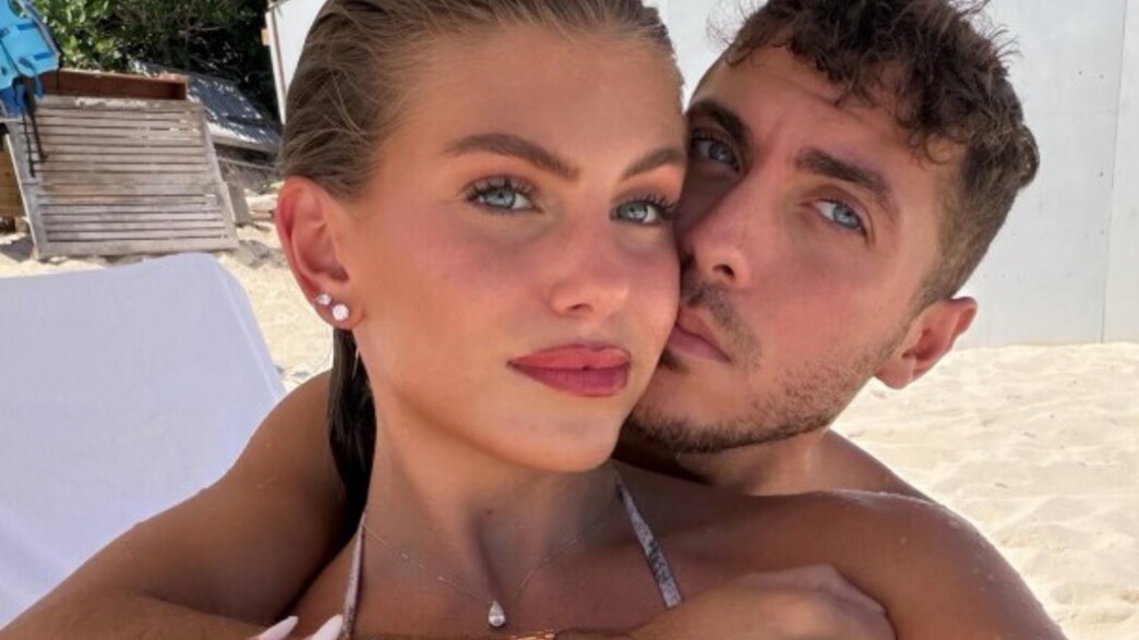 טיילור מלכוב והחבר אייזיק נקש בתמונה זוגית ראשונה