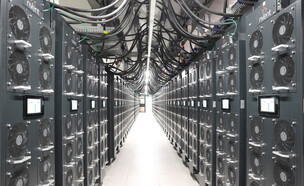 דאטה סנטר נביוס (צילום: גלעד ארצי)