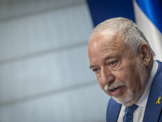 "לא חרדים, לא ערבים - וגם נתניהו לא פרטנר"