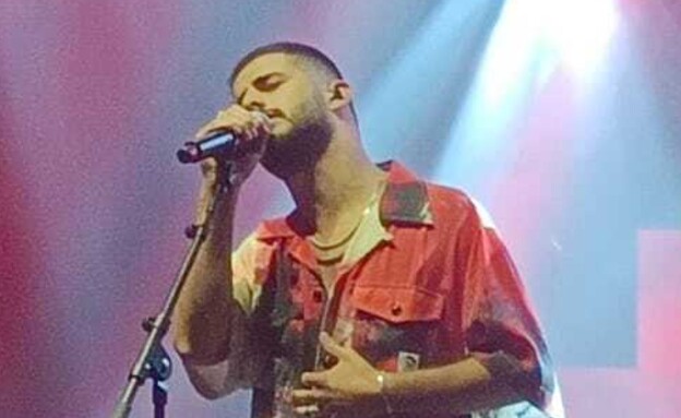 עדן חסון מופיע בטקס פרסי אקו"ם עדן חסון מופיע בטקס פרסי אקו"ם