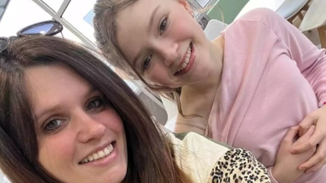 ילדה ואמא ילדה ואמא