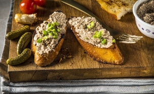 פטה טונה (צילום: אפיק גבאי, מתכון לחיסכון)