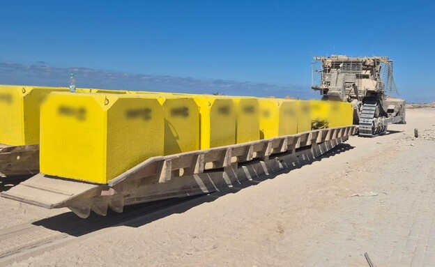 סימון הקו הצהוב ברצועת עזה (צילום: דובר צה