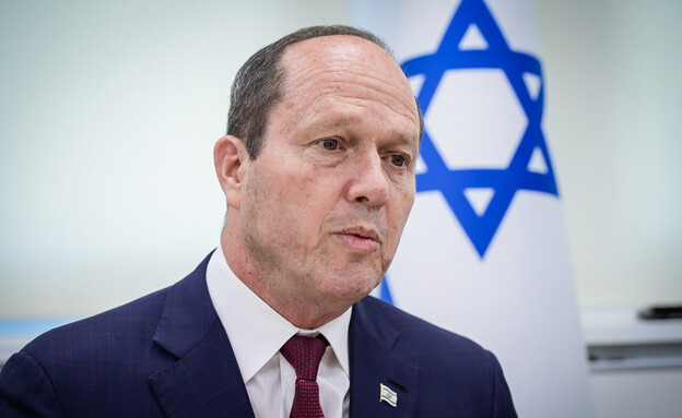 שר הכלכלה ניר ברקת