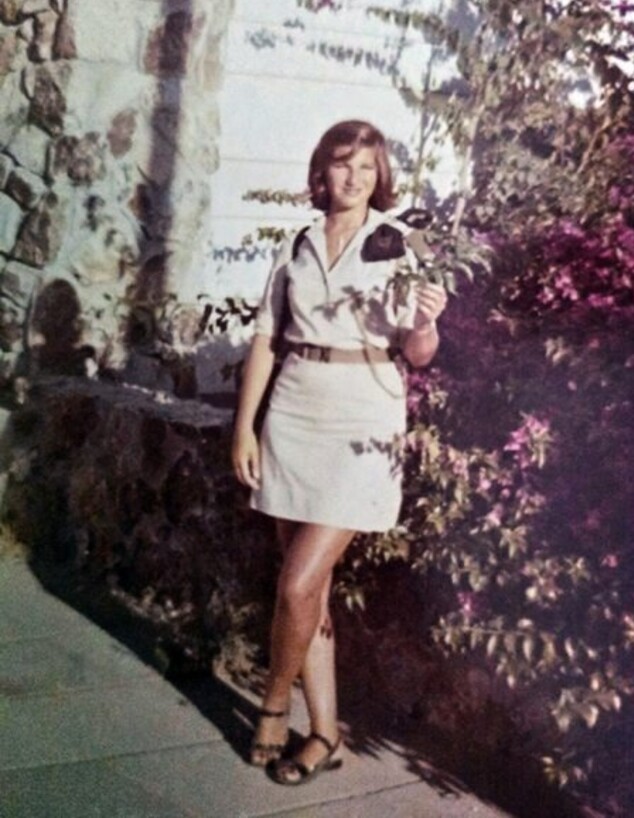 הדס שטייף בימיה כחיילת