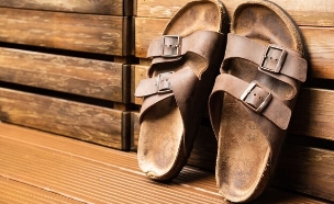 כפכפי בירקנשטוק, סנדלים (צילום: shutterstock_Pixelmaedchen)