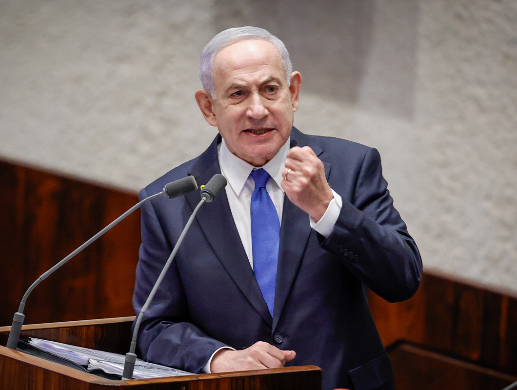 ההודעה באנגלית של לשכת רה"מ: "בגלל חבר ליכוד ממורמר"