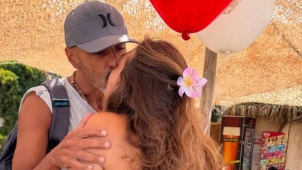 הפרש של 23 שנה: אלי פיניש בתמונה זוגית ראשונה עם בת הזוג הפרש של 23 שנה: אלי פיניש בתמונה זוגית ראשונה עם בת הזוג