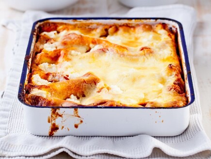 לזניה קוטג' וגבינות