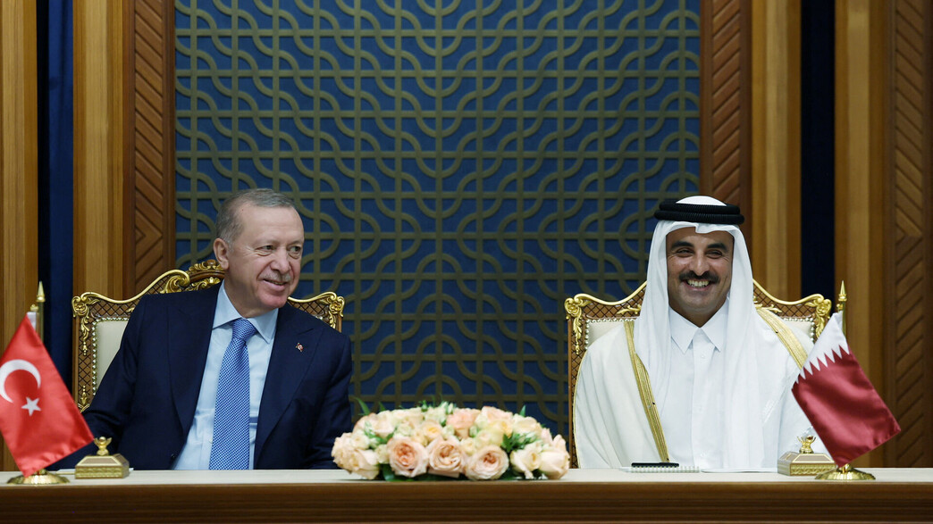 אמיר קטאר אל-ת'אני ונשיא טורקיה ארדואן אמיר קטאר אל-ת'אני ונשיא טורקיה ארדואן