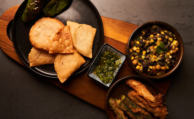 נאצ'וס עם תבשיל גרבנזו, ענת אגמון (צילום: שירן כהן שי )