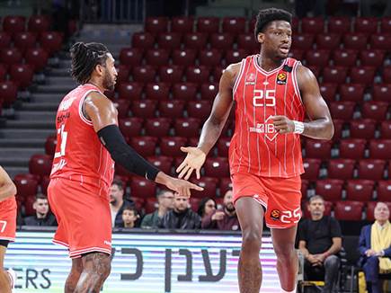 (אלן שיבר, סופיה) (צילום: ספורט 5)