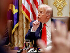 טראמפ: "הוריתי לפנטגון להתחיל מיד בניסוי נשק גרעיני"