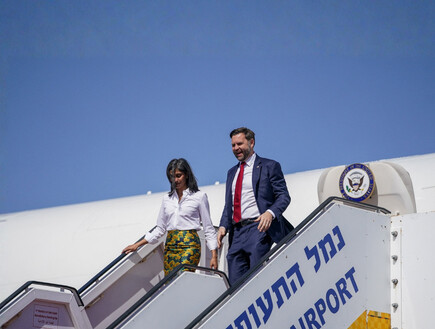 הפגישה החריגה של ואנס עם בכירי צה"ל רגע לפני ההמראה