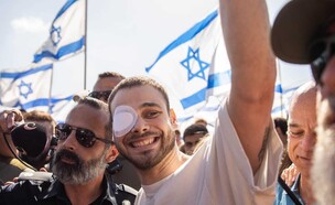 אלון אהל חוזר הביתה (צילום: נועם קרמפף)