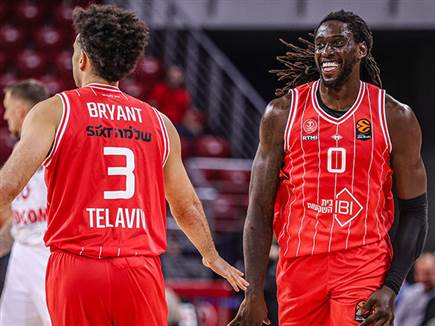 (Photo by Yulian Todorov/Euroleague Basketball via Getty Images) (צילום: ספורט 5)