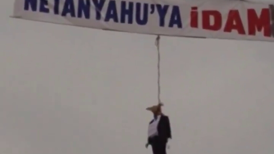 A display in Turkey: a Netanyahu doll was hung