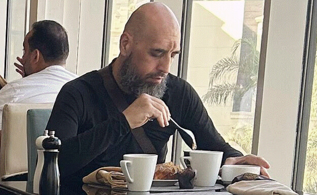 אחד המחבלים אחד המחבלים