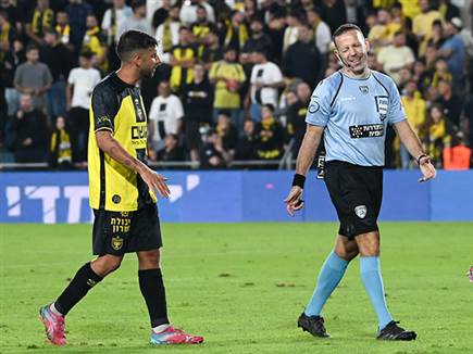 ככל שלוקח יותר זמן לבעוט פנדל, הסיכוי שיוחמץ גדל (ברני ארדוב) (צילום: ספורט 5)