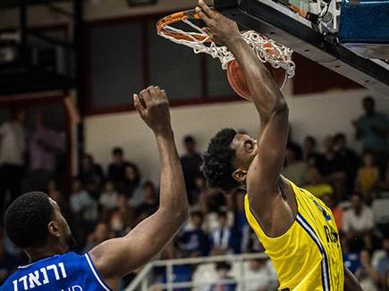 הכל נכנס ביובל (עודד קרני)