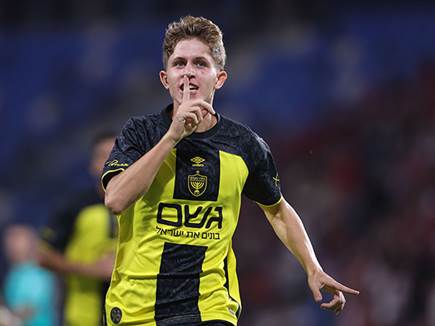 יונה נכנס כמחליף והשווה (צילום: מאור אלקסלסי)