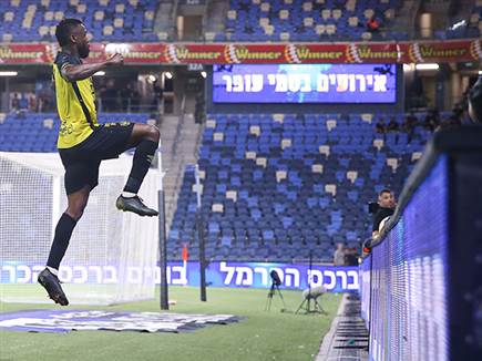 היריבה הבאה: הפועל ת“א בגמר גביע הטוטו (צילום: מאור אלקסלסי)