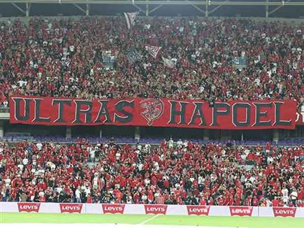 הקהל האדום התאכזב (אלן שיבר)