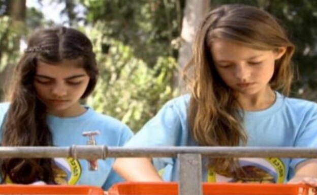 נועה אסטנג'לוב מבצע קיפוד